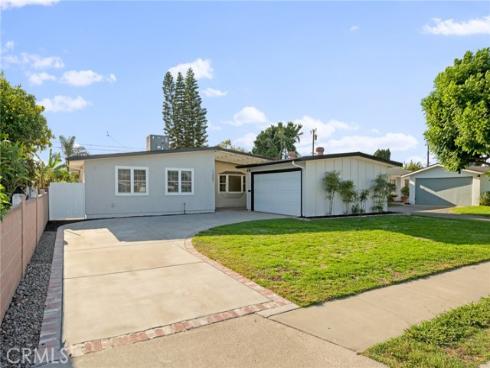 13581  La Pat   Place, Westminster, CA