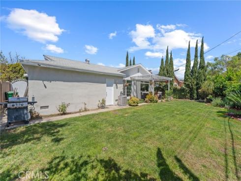 8832 Williamsburg Avenue, Westminster, CA