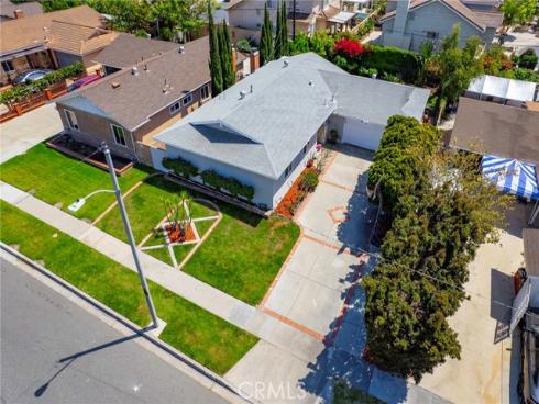 8832 Williamsburg Avenue, Westminster, CA