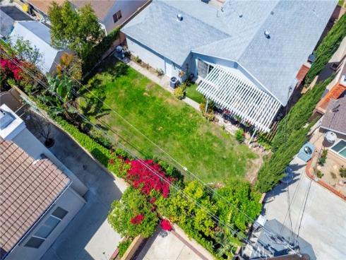 8832 Williamsburg Avenue, Westminster, CA