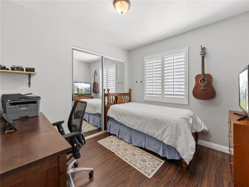 8832 Williamsburg Avenue, Westminster, CA