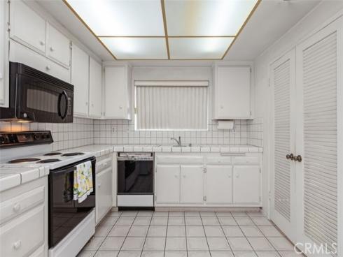 5081 Blackpool Road, Westminster, CA