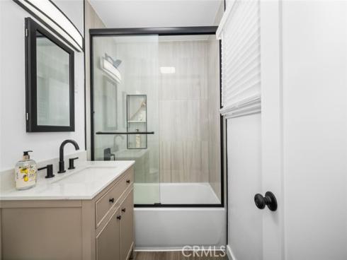 6082 Bannock Road, Westminster, CA