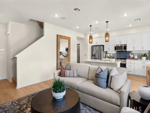 7022  Solara   Way, Westminster, CA