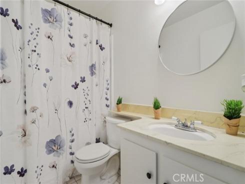 5566  Aldershot  , Westminster, CA