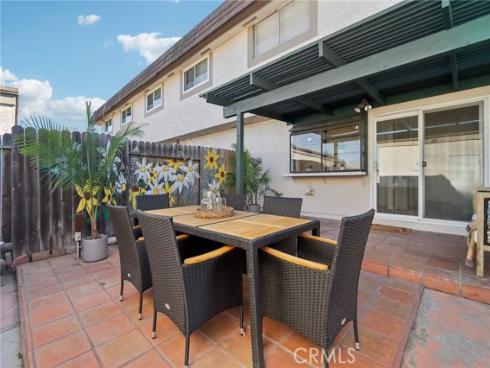 5566  Aldershot  , Westminster, CA