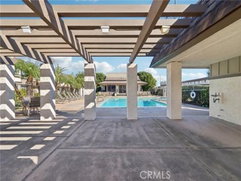 5566  Aldershot  , Westminster, CA