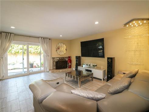 8671 Bermuda Avenue, Westminster, CA