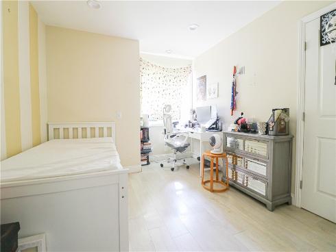 8671 Bermuda Avenue, Westminster, CA