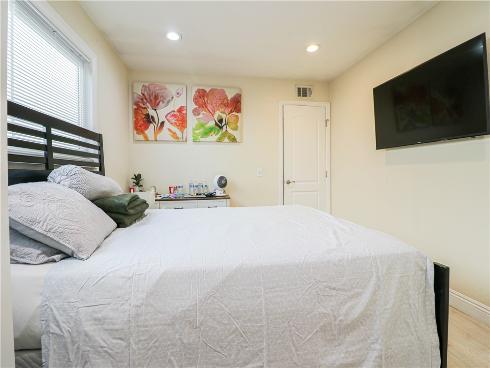 8671 Bermuda Avenue, Westminster, CA