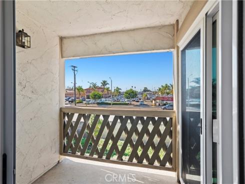 15065  Henley  1  Drive, Westminster, CA