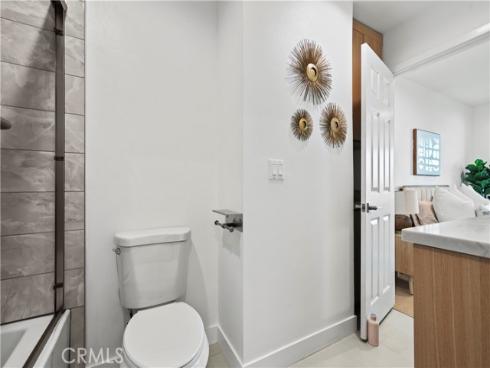 15065  Henley  1  Drive, Westminster, CA