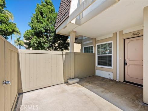 15065  Henley  1  Drive, Westminster, CA