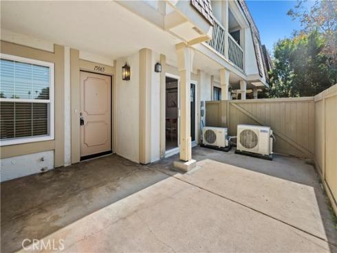 15065  Henley  1  Drive, Westminster, CA