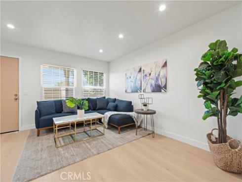 15065  Henley  1  Drive, Westminster, CA