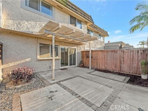 5206  Victoria  , Westminster, CA