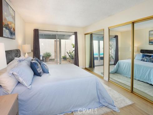 15289  Cadiz  , Westminster, CA