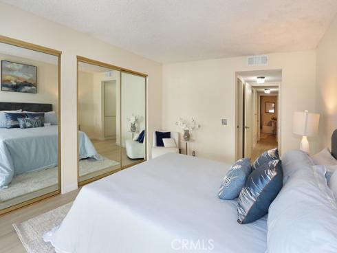 15289  Cadiz  , Westminster, CA