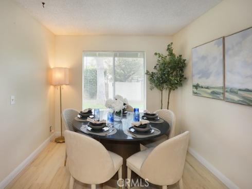 15289  Cadiz  , Westminster, CA