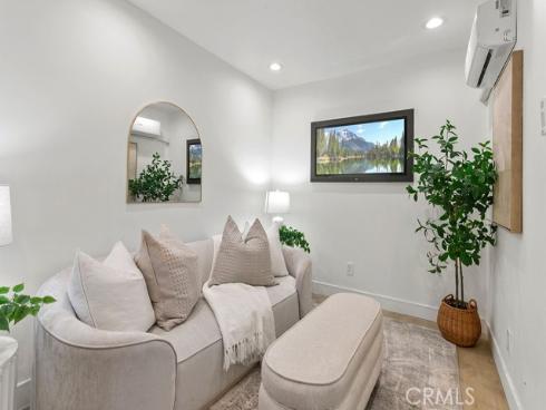 6091  Navajo  , Westminster, CA