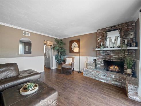 15942  Topaz  , Westminster, CA