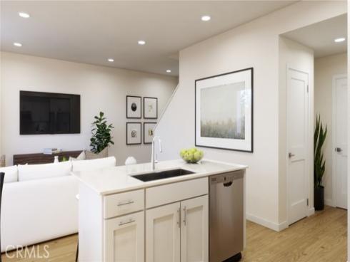 7018 Solara Way, Westminster, CA