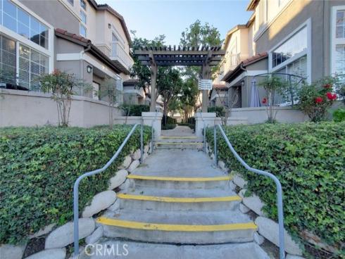 13523  Cobblestone  , Westminster, CA