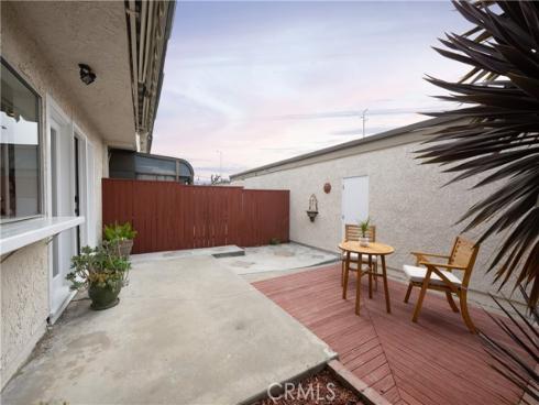 13981 Berkenham , Westminster, CA