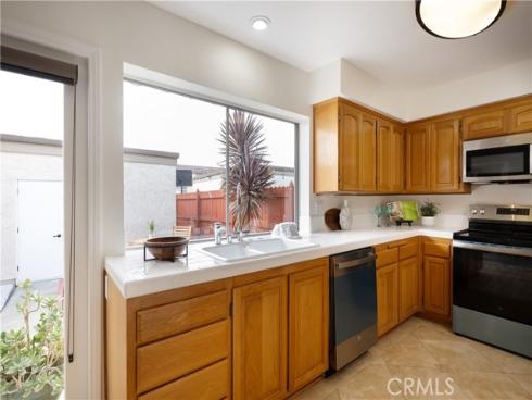 13981 Berkenham , Westminster, CA