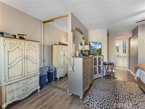 15110  Henley  51 , Westminster, CA