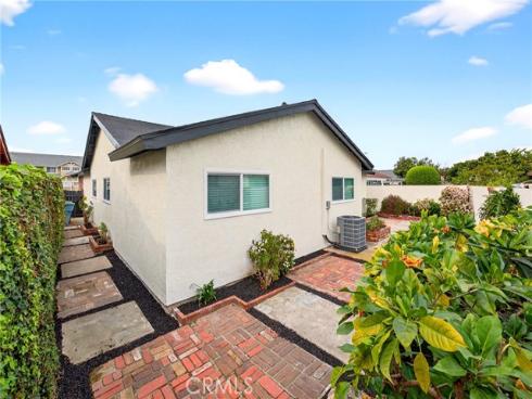13822  Olive   Street, Westminster, CA