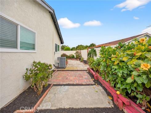 13822  Olive   Street, Westminster, CA