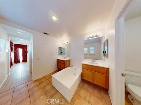 19  Sorbonne  , Westminster, CA