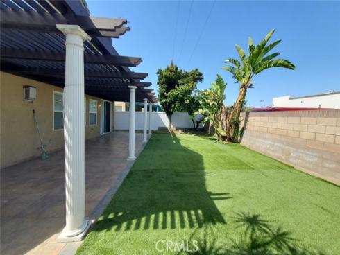 19 Sorbonne , Westminster, CA