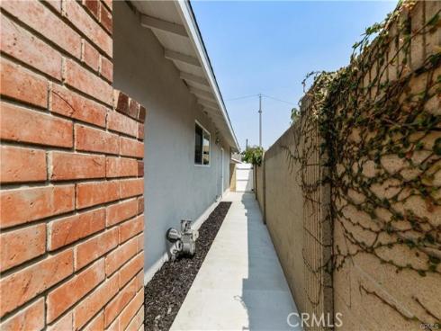 5332  Loyola  , Westminster, CA