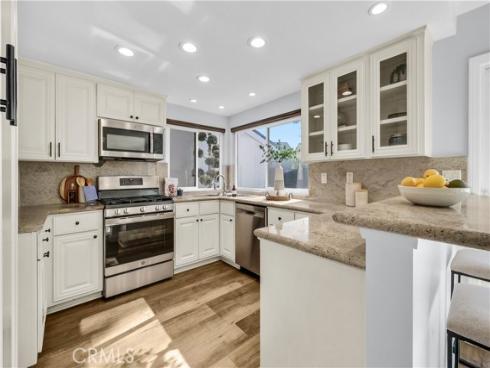 5213  Piccadilly   Circle, Westminster, CA