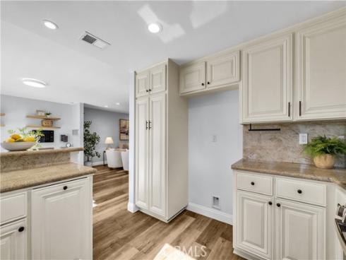 5213  Piccadilly   Circle, Westminster, CA