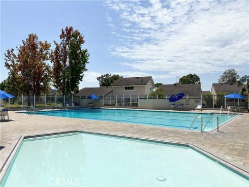14241  Blackpool  , Westminster, CA