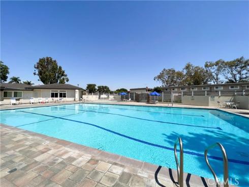 14241  Blackpool  , Westminster, CA