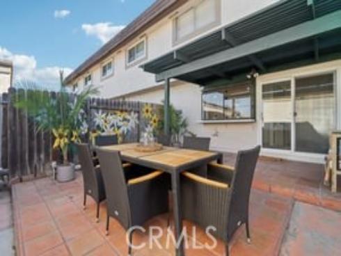 5566  Aldershot  , Westminster, CA