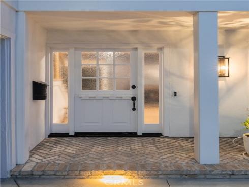 14171  Uxbridge  , Westminster, CA