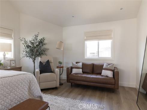 14171  Uxbridge  , Westminster, CA