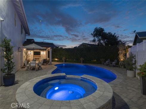 14171  Uxbridge  , Westminster, CA