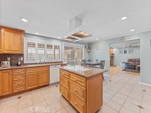 8762  St Andrews   Avenue, Westminster, CA