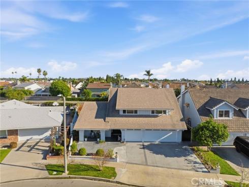 9810  Calendula Ave  , Westminster, CA
