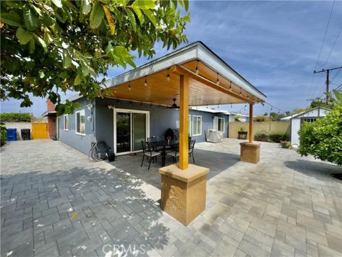 5832 Camphor Avenue, Westminster, CA