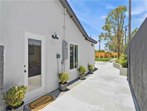 6541 Bestel Avenue, Westminster, CA