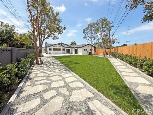 6541 Bestel Avenue, Westminster, CA