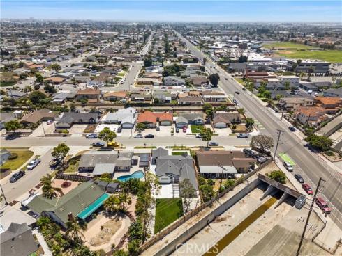 6541 Bestel Avenue, Westminster, CA