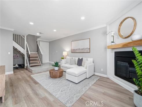 7113  Brentwood  , Westminster, CA